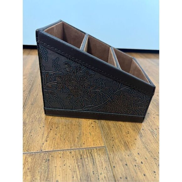 Remote control or desk caddy organizer - Picture 2 of 8